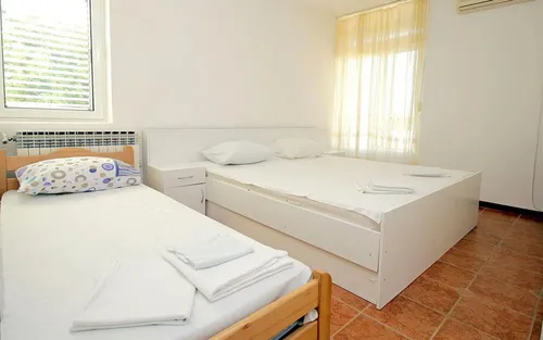 4 Bedrooms Villa in Budva