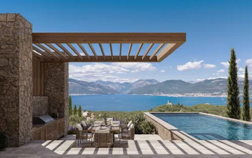 4 Bedrooms Villas in Lustica