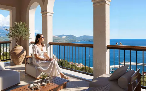 2 Bedrooms Apartment in Lustica