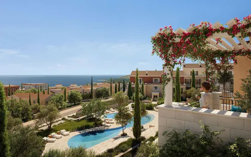 3 Bedrooms Apartment in Lustica