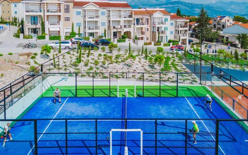 2 Bedrooms Apartment in Lustica