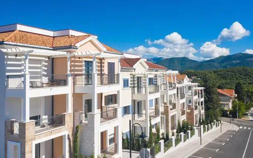 2 Bedrooms Apartment in Lustica