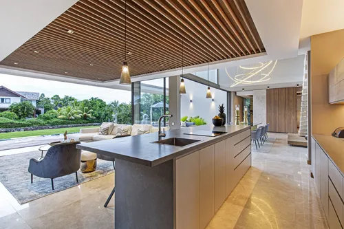 5 Bedrooms Villa in House-Villa (IRS project)