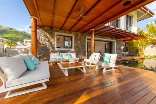 5 Bedrooms Villa in House-Villa (IRS project)