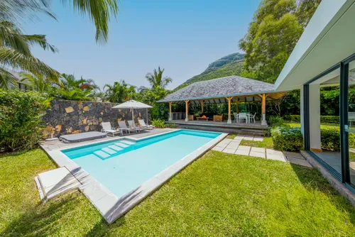 Villa 28 – Prestige &amp;amp; Privacy in a Prime West Coast Setting