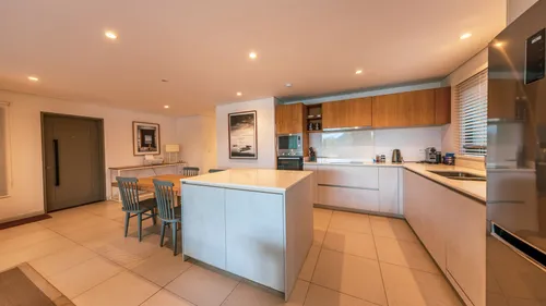 3 Bedrooms Villa in Apt P/house PDS Resort