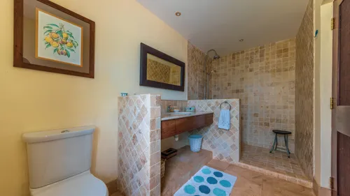 6 Bedrooms Villa in House-Villa (RES Project)