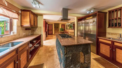 6 Bedrooms Villa in House-Villa (RES Project)