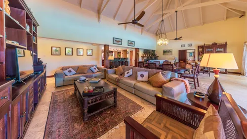 6 Bedrooms Villa in House-Villa (RES Project)