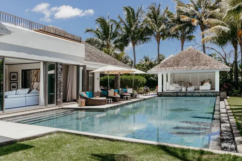 6 Bedrooms Villa in House-Villa (IRS project)