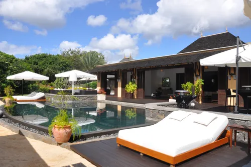 5 Bedrooms Villa in House-Villa (IRS project)