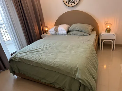 Apartment in Lincoln Park Sheffield