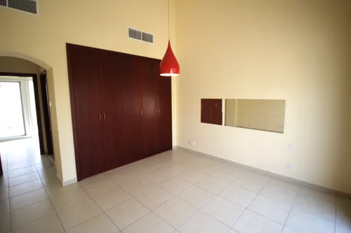4 Bedrooms Villa in Green Community West