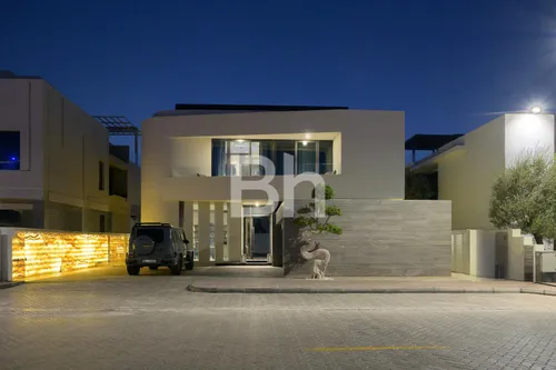 Exclusive | Private Pool | Custom Built