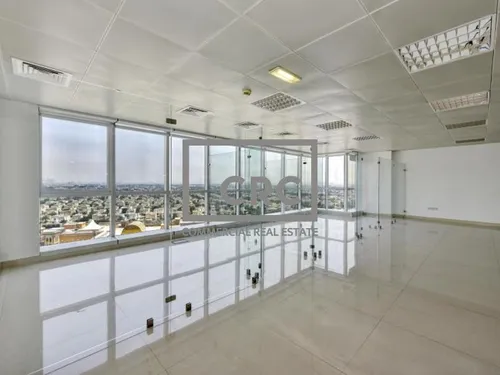 BRIGHT UNIT | FULLY PARTITIONED | AVAILABLE NOW