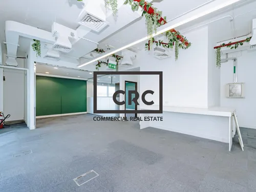 https://d33om22pidobo4.cloudfront.net/listings/of33812l/original/204-single-business-tower--edited-9.jpg