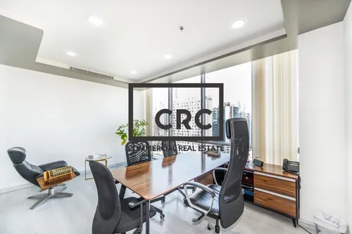 FULLY FITTED | HIGH FLOOR | VACANT SOON