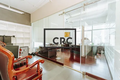 https://d33om22pidobo4.cloudfront.net/listings/of41700l/original/grosvenor-business-tower--dubai---barsha-heights---of41700---1214---rent---sapna--pip---edited-4.jpg