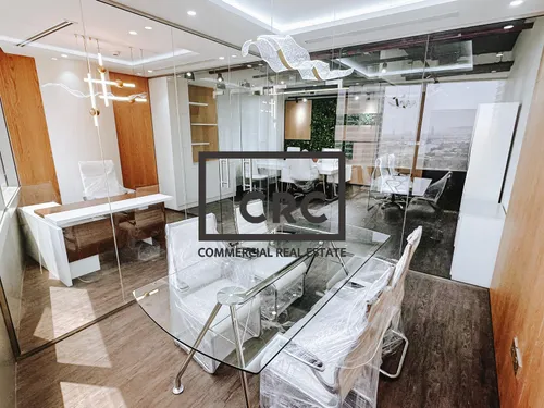 FURNISHED | VACANT | LAKE VIEWS