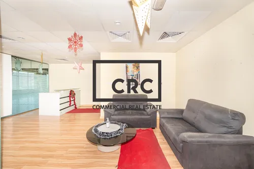 https://d33om22pidobo4.cloudfront.net/listings/of43054l/original/kum-9942-edit.jpg