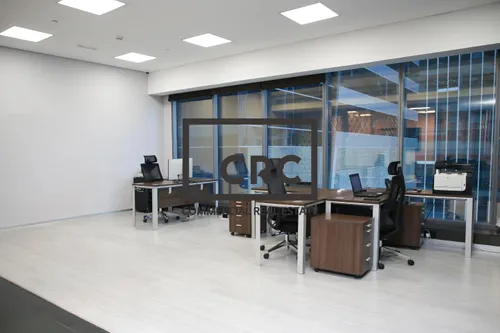 900 Sq Ft | Fully Fitted Office | Ready to Move In