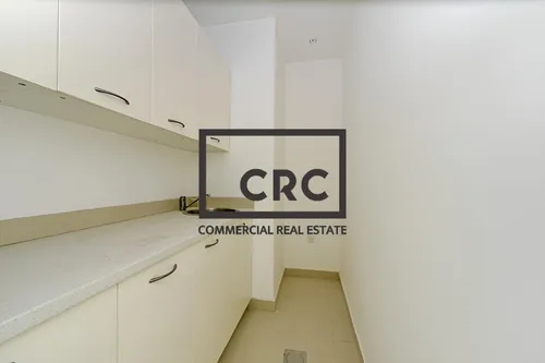 https://d33om22pidobo4.cloudfront.net/listings/os14012s/original/bhm-s-178410--007.jpg