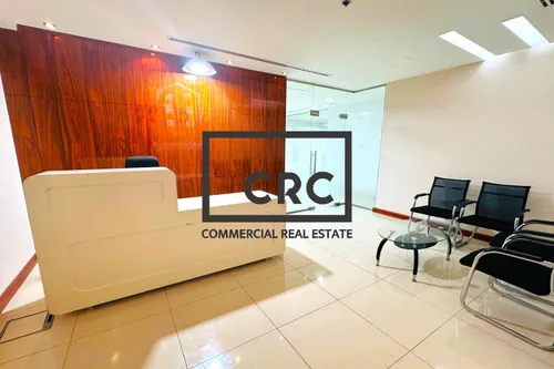 FITTED OFFICE | 2 PARKING SPACE | 1168 SQ FT