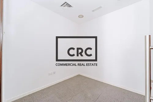 https://d33om22pidobo4.cloudfront.net/listings/os41363l/original/gold-tower---jlt-i---os41363---b3-30-06---07--30th-floor----rent---eliza---pip---edited-1.jpg