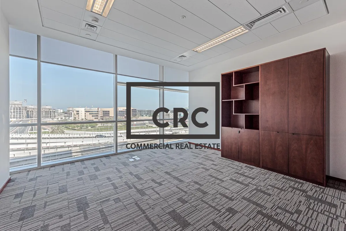 Office for rent in Emaar Business Park Building 1 at 23 AED per year