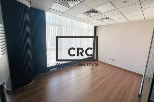 Fully Fitted With Cabins | Chiller Free | 1 Cheque