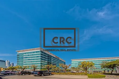 GOLF COURSE VIEW | GRADE A BUILDING | FITTED UNIT