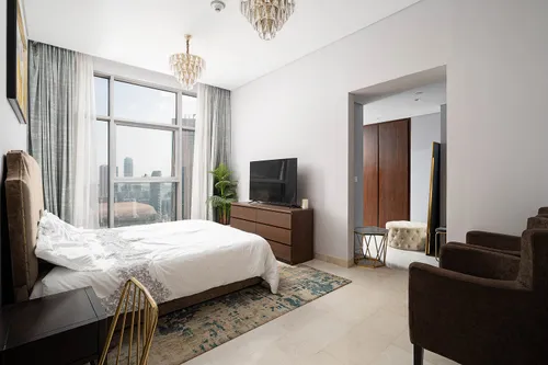 4 Bedrooms Penthouse in Boulevard Crescent 1