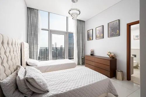 4 Bedrooms Penthouse in Boulevard Crescent 1