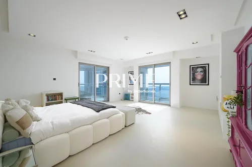 5 Bedrooms Penthouse in Princess Tower