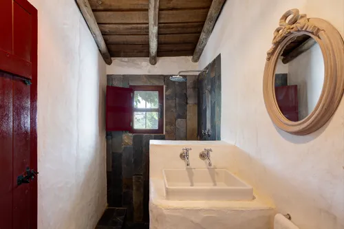 4 Bedrooms Country Estate in Terena