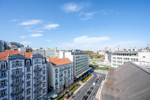 2 Bedrooms Apartment in Arroios