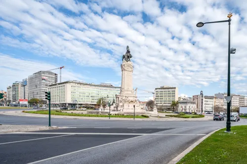 2 Bedrooms Apartment in Arroios