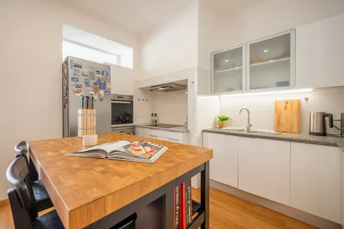 2 Bedrooms Apartment in Arroios