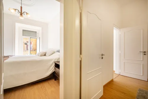 2 Bedrooms Apartment in Arroios