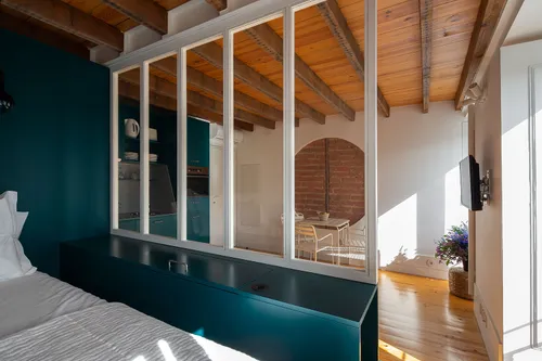8 Bedrooms Apart-Hotel in Santo António