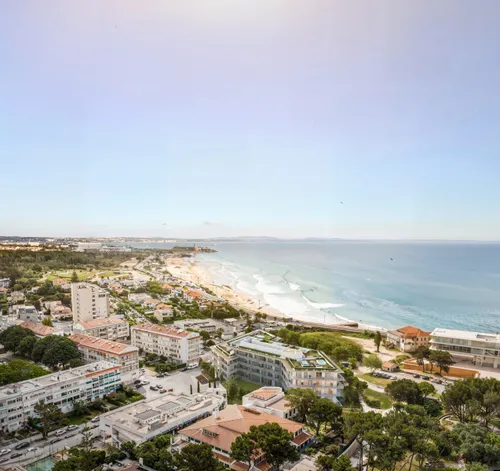 3 Bedrooms Apartment in Carcavelos e Parede