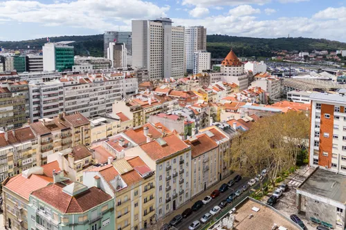 3 Bedrooms Apartment in São Domingos de Benfica