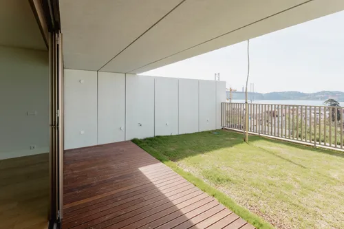 5 Bedrooms House in Alcântara