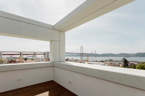 5 Bedrooms House in Alcântara
