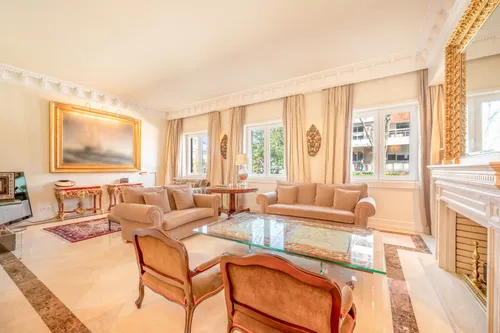 6 Bedrooms House in São Domingos de Benfica
