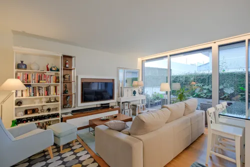 Luxury T1 apartment in Villas do Carmo condominium in Lisbon