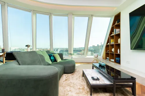 3 Bedrooms Penthouse in Avenidas Novas