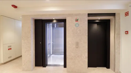 3 Bedrooms Penthouse in Avenidas Novas