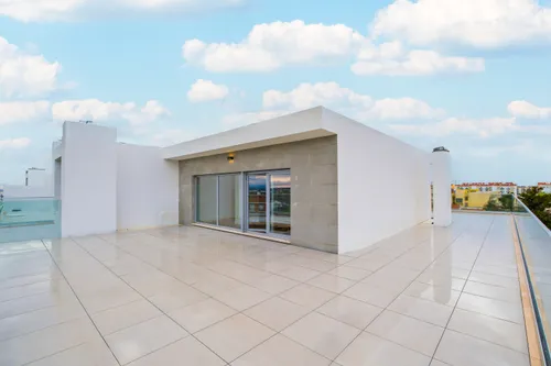 4 Bedrooms Apartment in Afonsoeiro