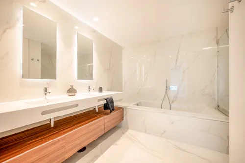 4 Bedrooms Apartment in Parque das Nações